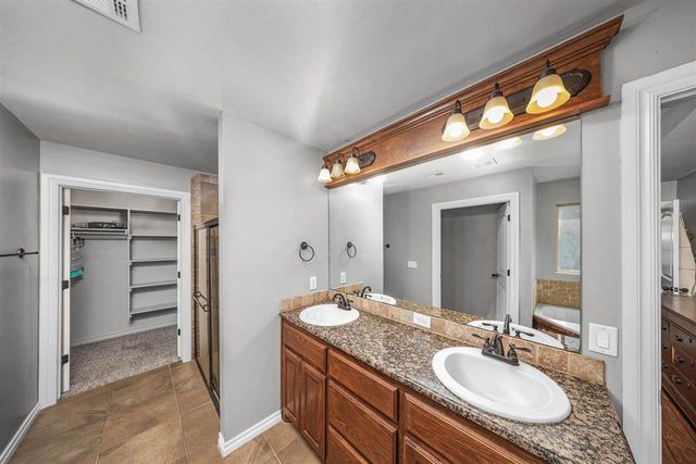 7705 SW Marshall, Lawton, OK 73505