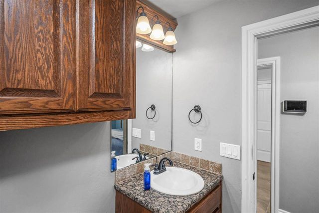 7705 SW Marshall, Lawton, OK 73505