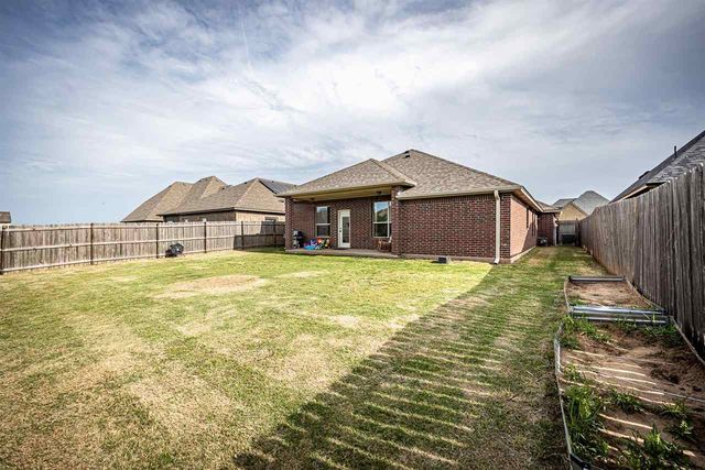 7705 SW Marshall, Lawton, OK 73505