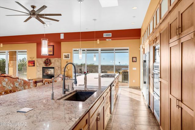 15190 E Two Bar Z Ranch Place, Vail, AZ 85641