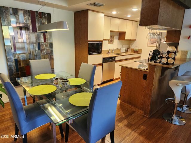 7557 N DREAMY DRAW Drive 273, Phoenix, AZ 85020