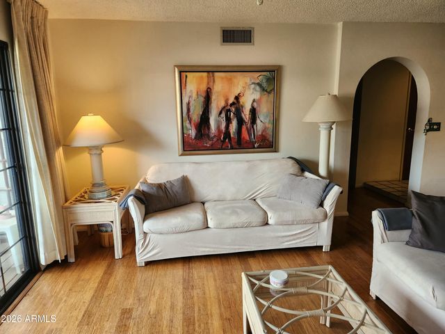 7557 N DREAMY DRAW Drive 273, Phoenix, AZ 85020
