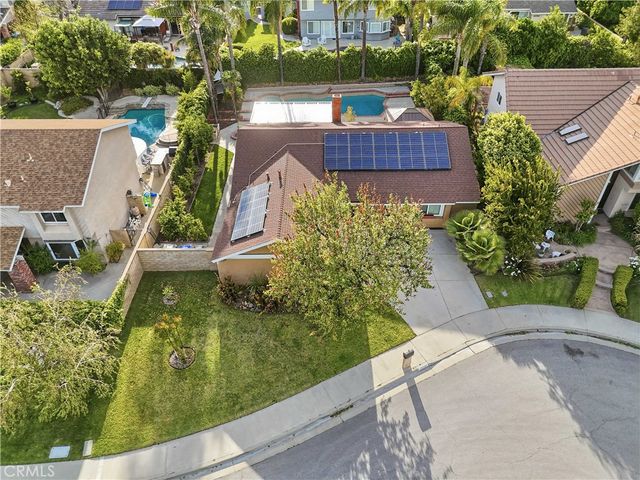 25737 Tamarisk Place, Valencia, CA 91355