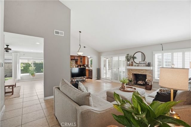 25737 Tamarisk Place, Valencia, CA 91355