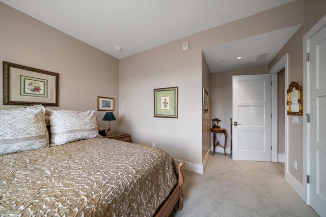 145 BELLEVIEW BOULEVARD 201, Belleair, FL 33756