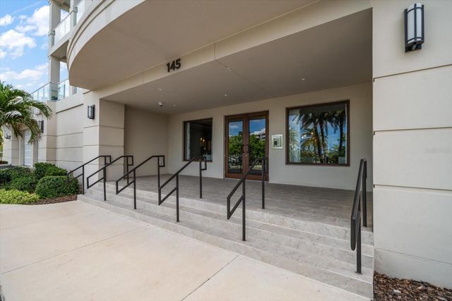 145 BELLEVIEW BOULEVARD 201, Belleair, FL 33756