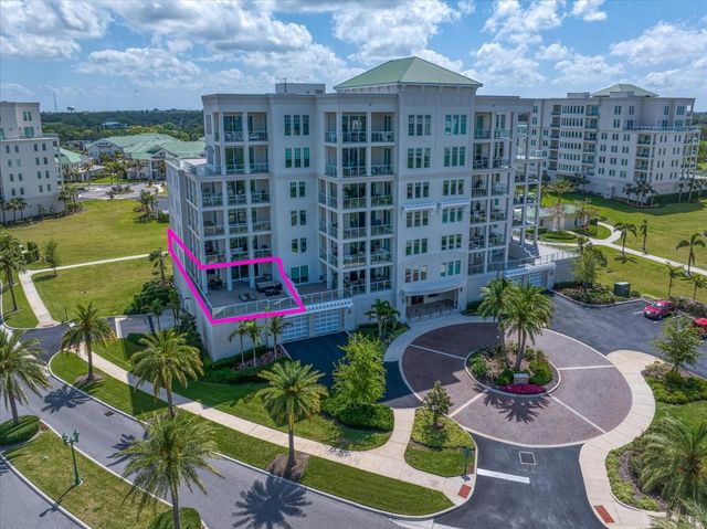 145 BELLEVIEW BOULEVARD 201, Belleair, FL 33756