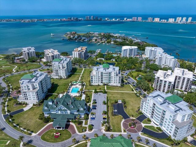 145 BELLEVIEW BOULEVARD 201, Belleair, FL 33756