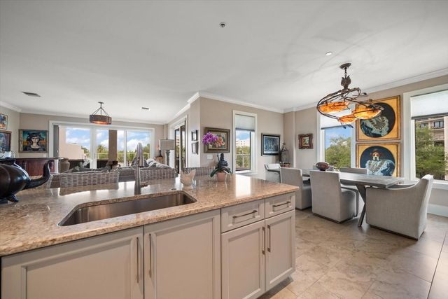 145 BELLEVIEW BOULEVARD 201, Belleair, FL 33756