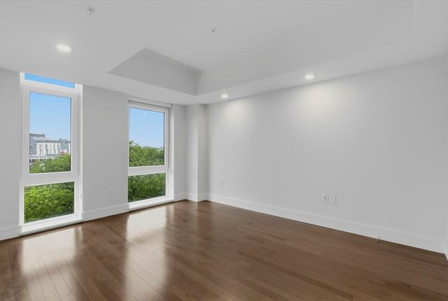 262 Monsignor O'brien Highway 605, Cambridge, MA 02141