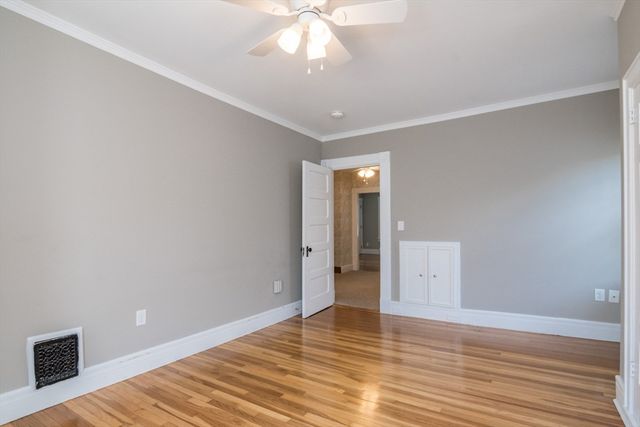20 Woodlawn Pl, Longmeadow, MA 01106