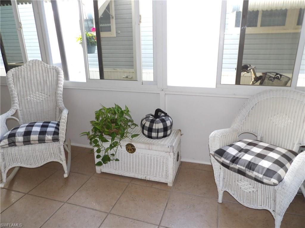 838 Hollyberry CT, NORTH FORT MYERS, FL 33917 — photo 2