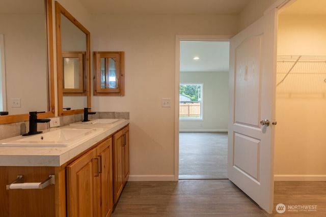 1450 Calawah Way, Forks, WA 98331