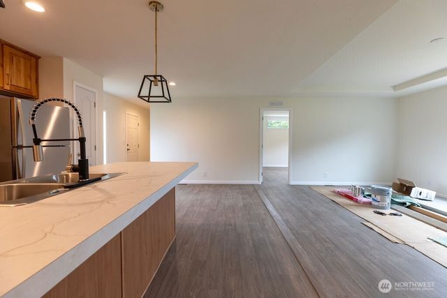 1450 Calawah Way, Forks, WA 98331