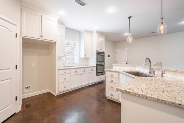 6110 Turtle Creek Rd, Midland, TX 79707