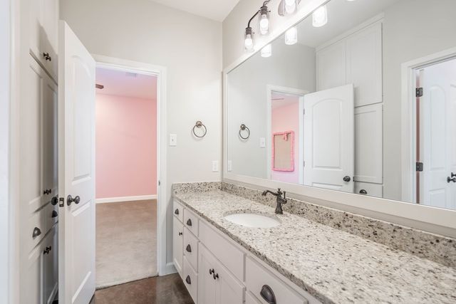 6110 Turtle Creek Rd, Midland, TX 79707