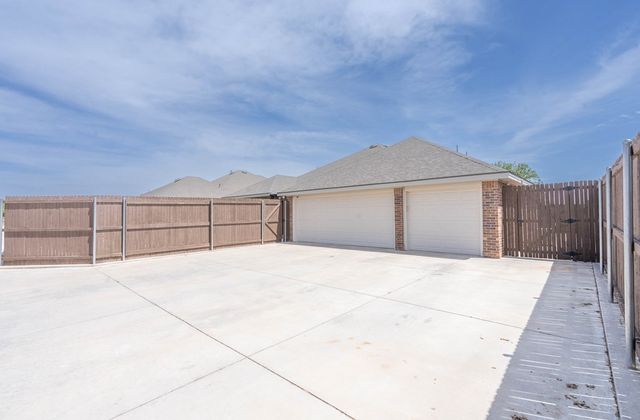 6110 Turtle Creek Rd, Midland, TX 79707