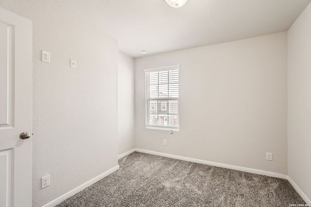 7934 Dial Ike Dr Unit 202, San Antonio, TX 78218