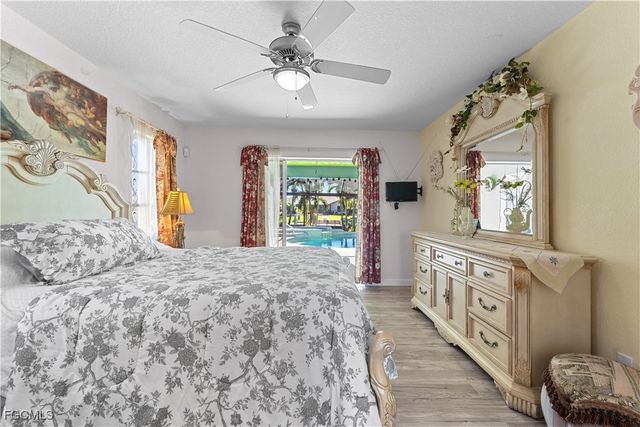 230 Kamal PKWY, Cape Coral, FL 33904