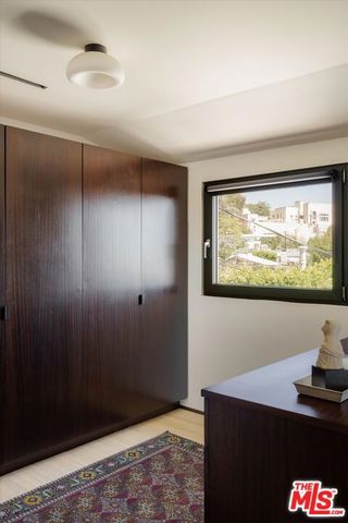 2551 Glendower Avenue, Los Angeles, CA 90027