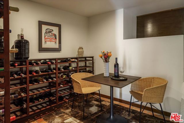 2551 Glendower Avenue, Los Angeles, CA 90027