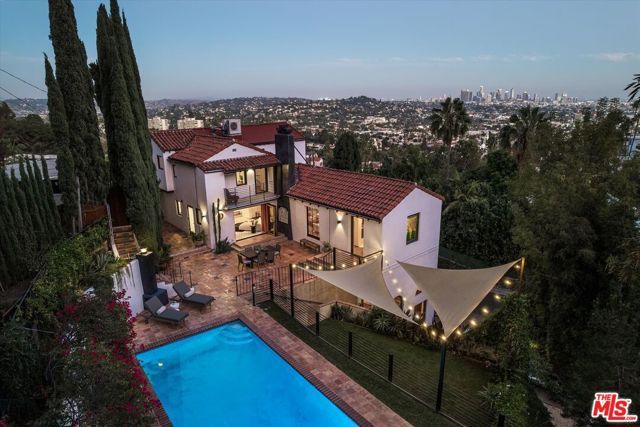 2551 Glendower Avenue, Los Angeles, CA 90027