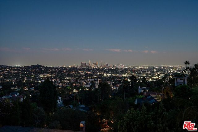 2551 Glendower Avenue, Los Angeles, CA 90027