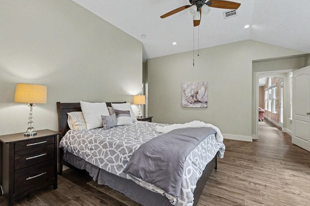 1909 Holly Hill DR, Leander, TX 78641