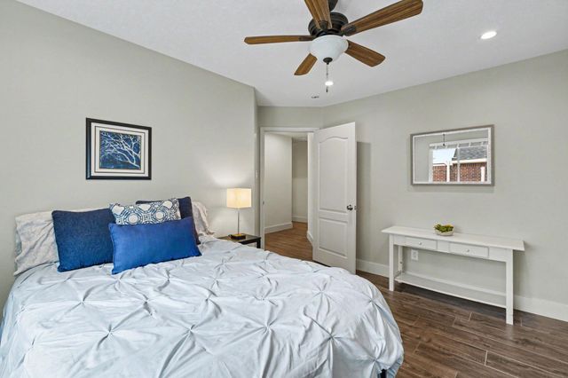 1909 Holly Hill DR, Leander, TX 78641