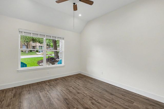 1909 Holly Hill DR, Leander, TX 78641