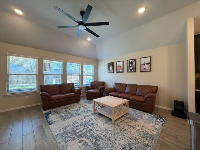 3608 Safai Street, Denton, TX 76210