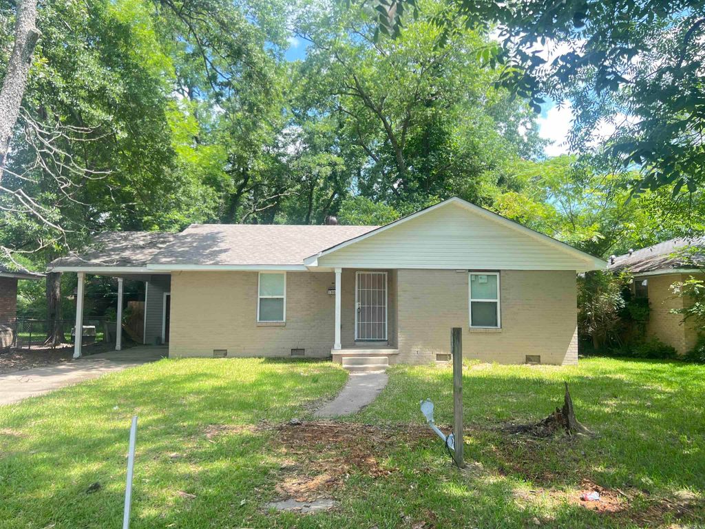 1903 W 24th Avenue, Pine Bluff, AR 71603