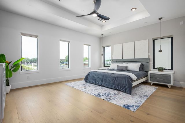 623 Rolling Oaks, Stafford, TX 77477
