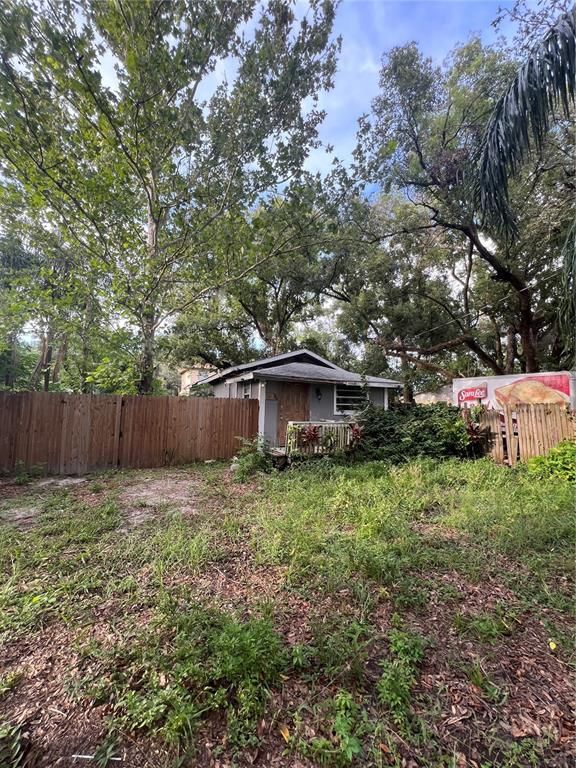 1208 E CHILKOOT AVENUE, Tampa, FL 33612