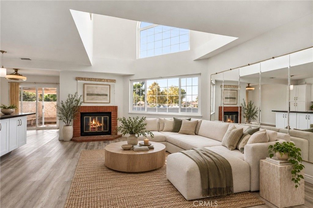 100 N Glendora, Covina, CA 91724 — photo 4