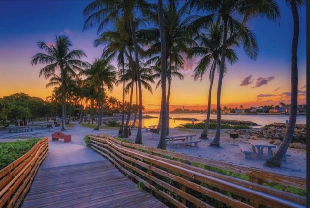 1523 Berkshire Avenue, Jupiter, FL 33469