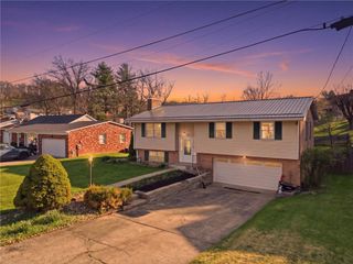 82 Spring Valley Rd, N Franklin Twp, PA 15301