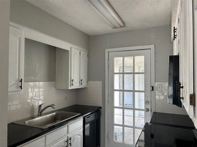 3125 Tina Street, Sachse, TX 75048