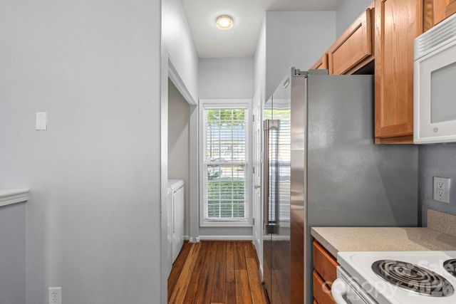 4037 Center Place Drive, Harrisburg, NC 28075