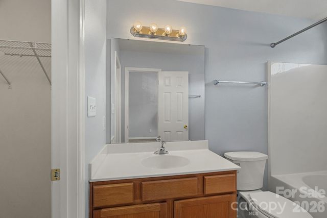 4037 Center Place Drive, Harrisburg, NC 28075