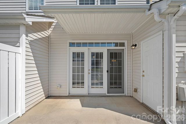 4037 Center Place Drive, Harrisburg, NC 28075
