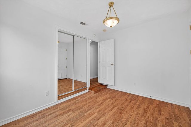 2812 Plover St, Sacramento, CA 95815