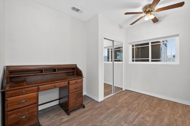 2812 Plover St, Sacramento, CA 95815