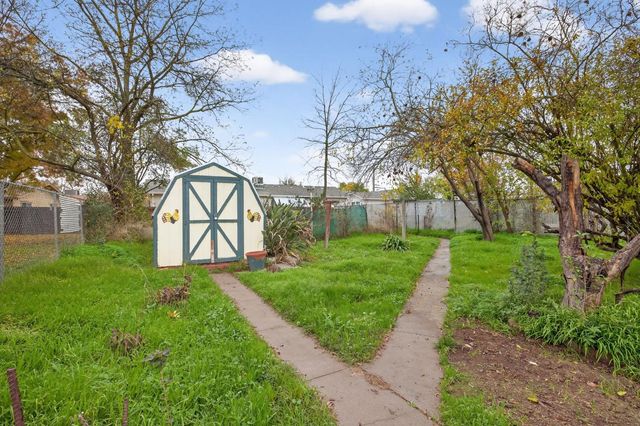 2812 Plover St, Sacramento, CA 95815