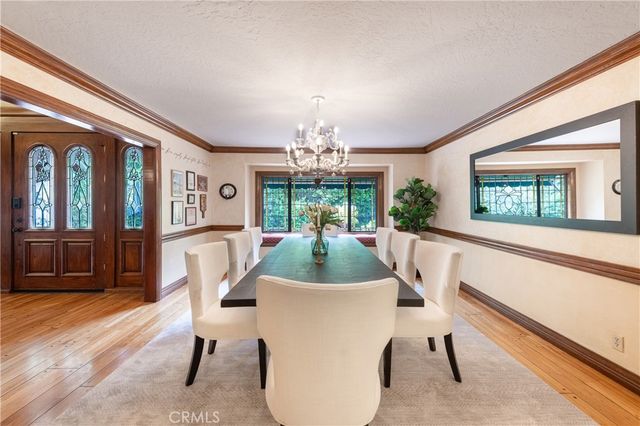 5340 Calvin Avenue, Tarzana, CA 91356