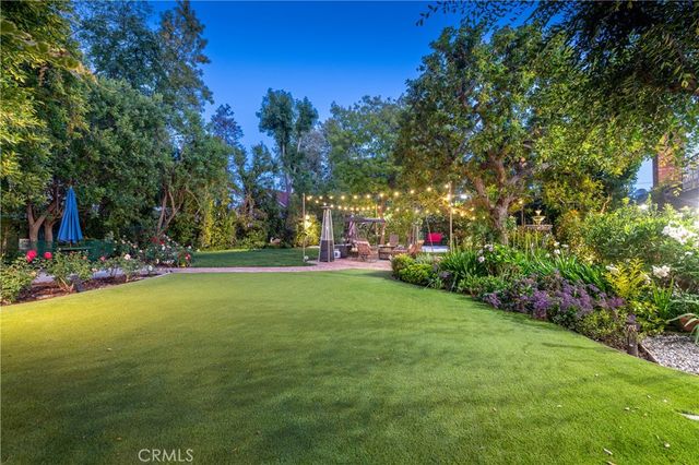 5340 Calvin Avenue, Tarzana, CA 91356