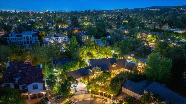 5340 Calvin Avenue, Tarzana, CA 91356
