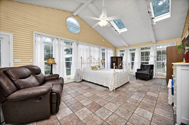 1015 KY-698, Stanford, KY 40484