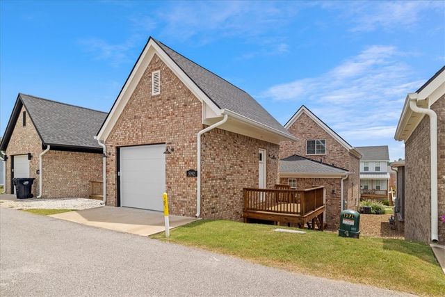 5392 Crescent Street, Springdale, AR 72762