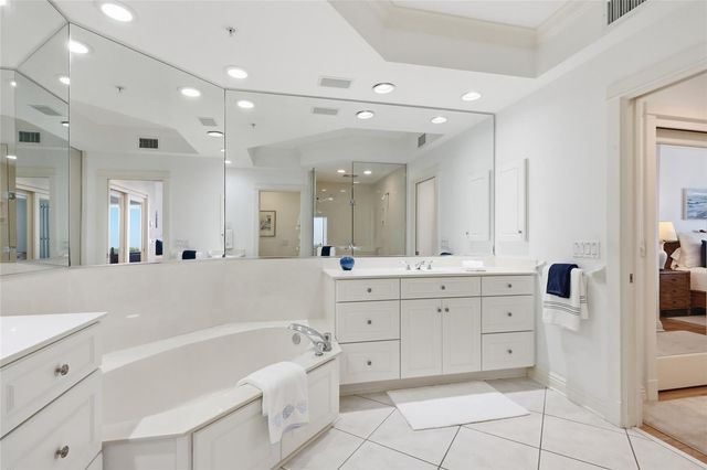 831 HARBORSHORE DRIVE 1, Boca Grande, FL 33921